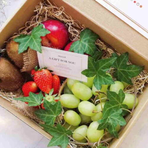Seedless grapes, strawberry, Kiwi, Sweet plum, NZ apple, Fruit Box, Get well soon, Free Delivery, KL, Kuala Lumpur, Birthday, Surprise